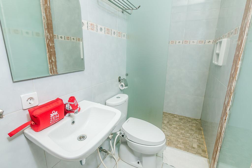 Zen Rooms Denpasar Mertasari Dış mekan fotoğraf